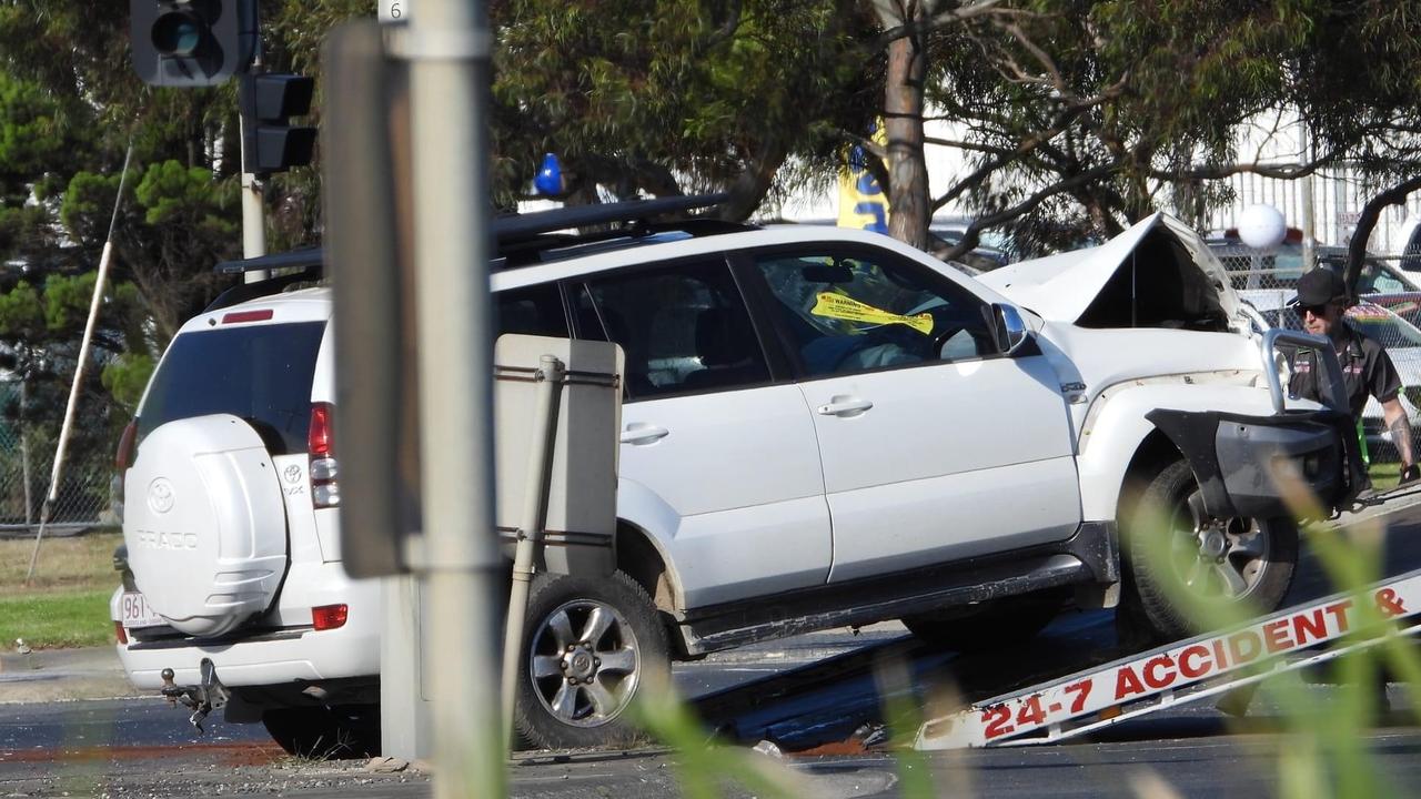 Four people taken to hospital following Traralgon crash | Herald Sun