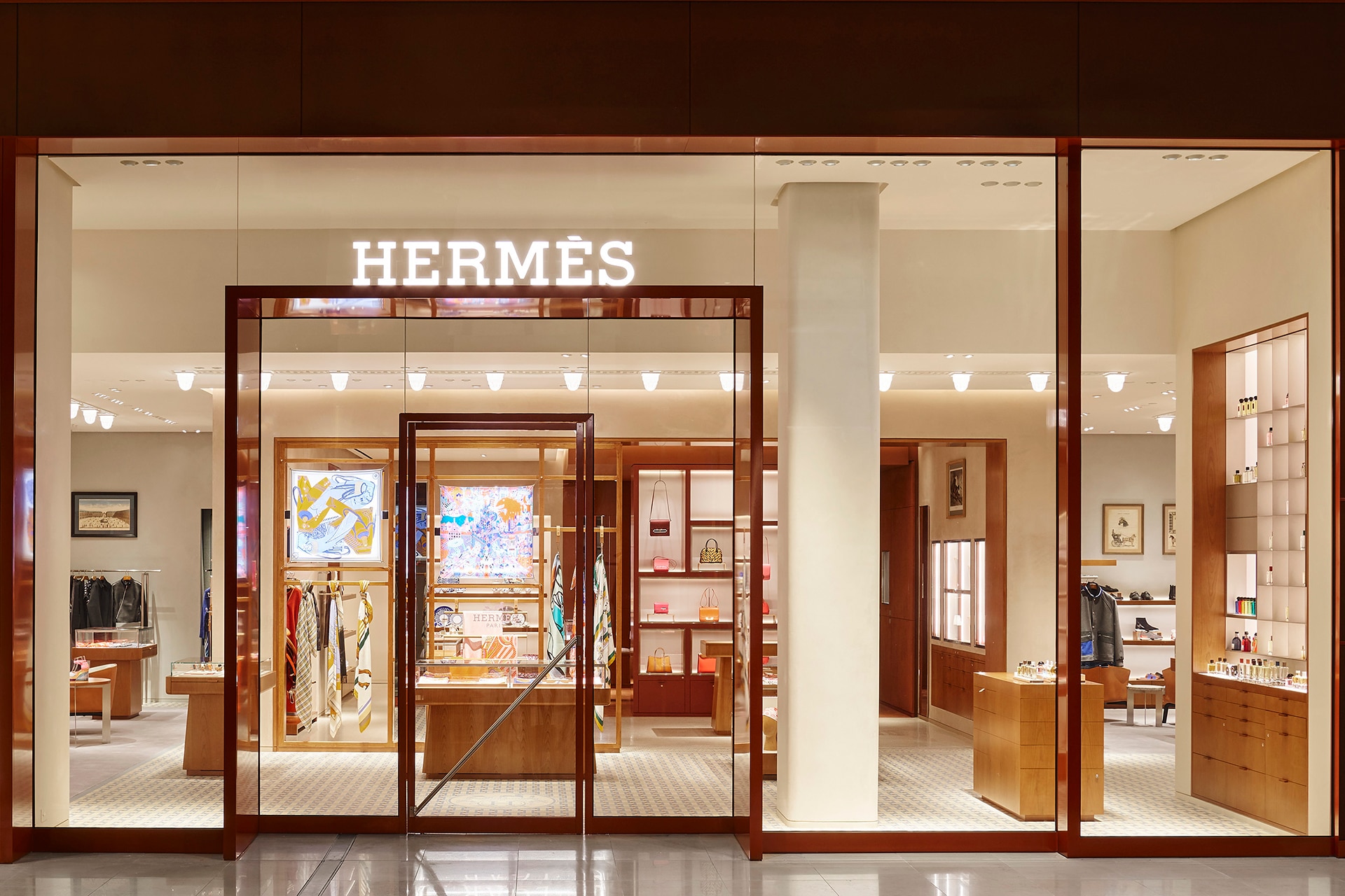 hermes store