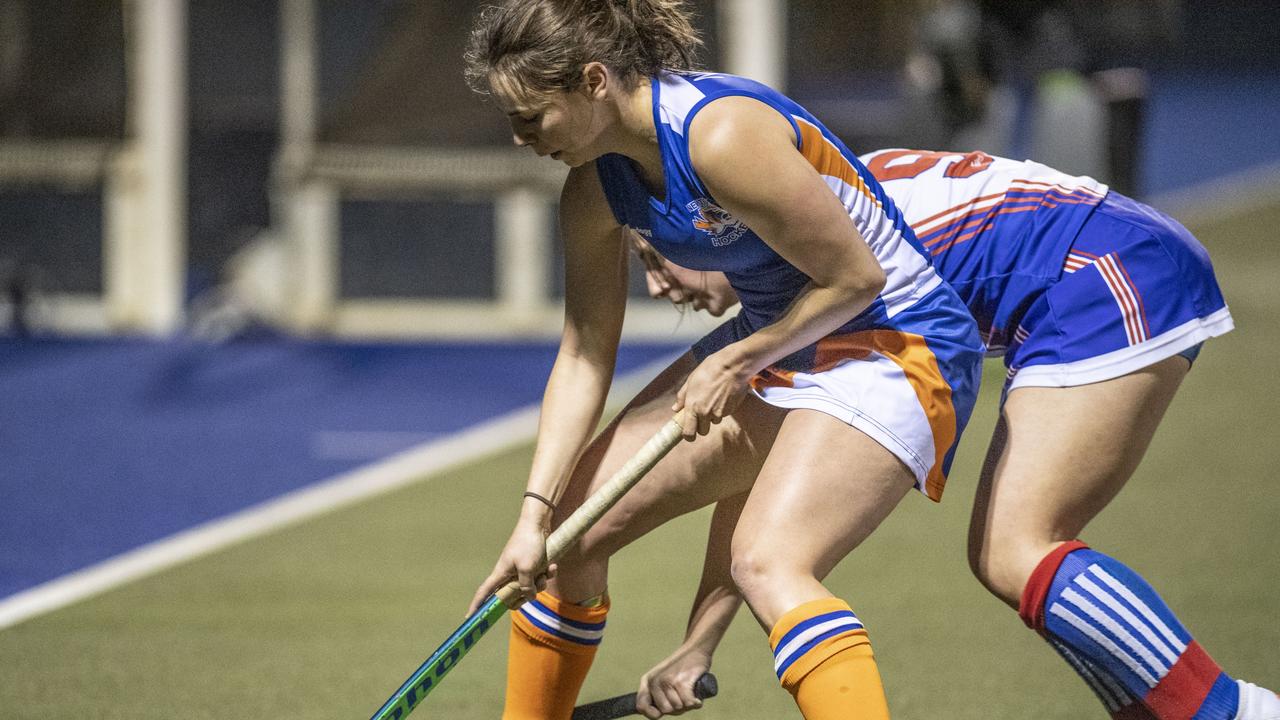 Maggie Pembroke for Newtown and Tannah Hood for Rangeville. A1 Women , Toowoomba Hockey grand final. Newtown vs Rangeville. Saturday, September 10, 2022. Picture: Nev Madsen.