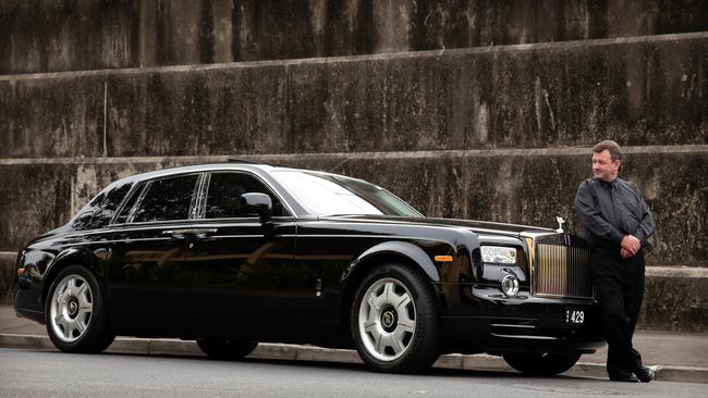 A Rolls-Royce and driver once delivered VIP guests to and from Criniti’s.