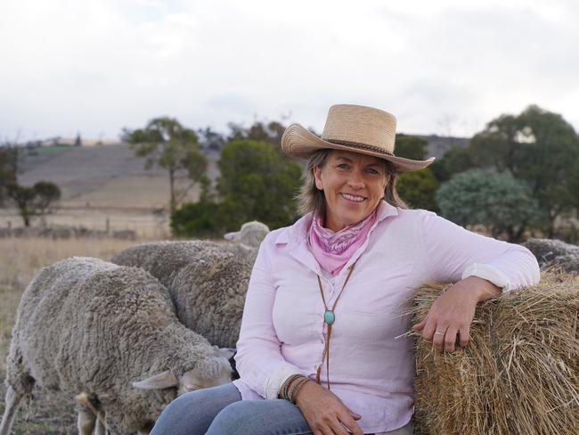 ‘About to show you her map of Tassie’ … here comes Rachael Treasure with a new novel. Credit: Gracie Lee Jean.