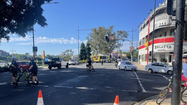 Traffic on Coronation Drive after a sink hole formed. Picture: Andreas Nicola