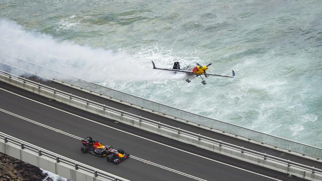 Oracle Red Bull Racing and the RB7 with Matt Hall at Sea Cliff Bridge, Australia. Picture: Graeme Murray/ Red Bull