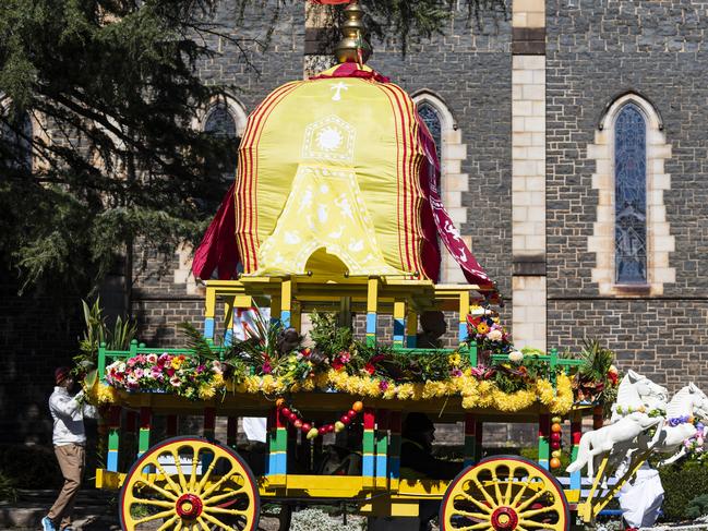 The chariot is pulled along Herries St during Toowoomba's Festival of Chariots, Saturday, July 20, 2024. Picture: Kevin Farmer