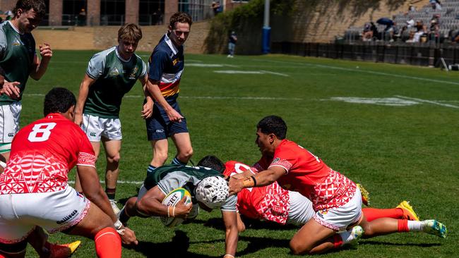 The Barbarians bounced back from their defeat of Australia to knock off Tonga.