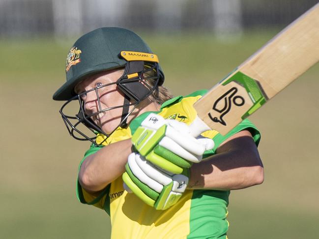 TAURANGA, NEW ZEALAND - APRIL 04: Alyssa Healy of Australia batting during game one of the ODI Series between New Zealand and Australia at Bay Oval on April 04, 2021 in Tauranga, New Zealand. (Photo by Dave Rowland/Getty Images)