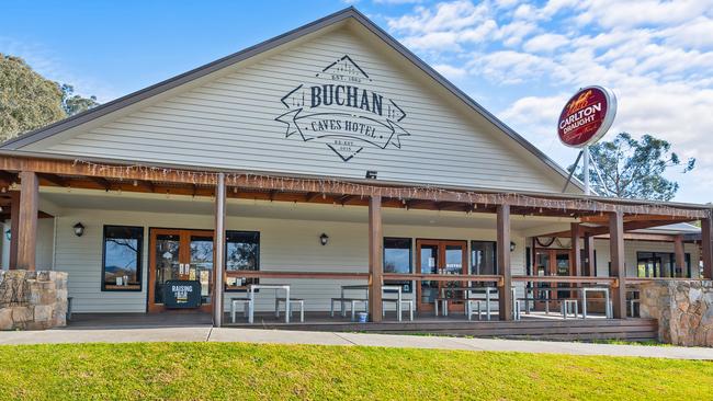 Darren and Cathy Williams have listed the Buchan Caves Hotel for sale after purchasing it in July 2022.