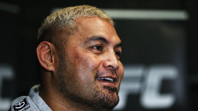 Mark Hunt is heading to Mexiso for the big fight