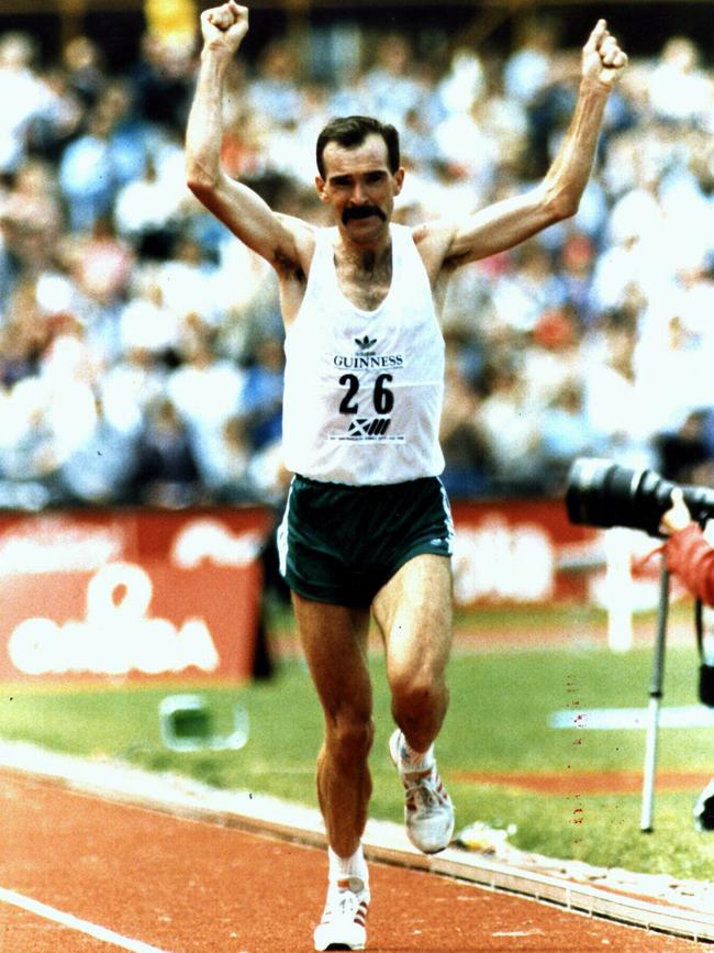 Marathon runner Robert de Castella.