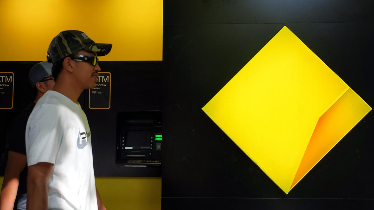 Commonwealth Bank of Australia is reportedly exploring the prospect of replacing call service jobs with AI. Picture: NCA NewsWire / Luis Enrique Ascui