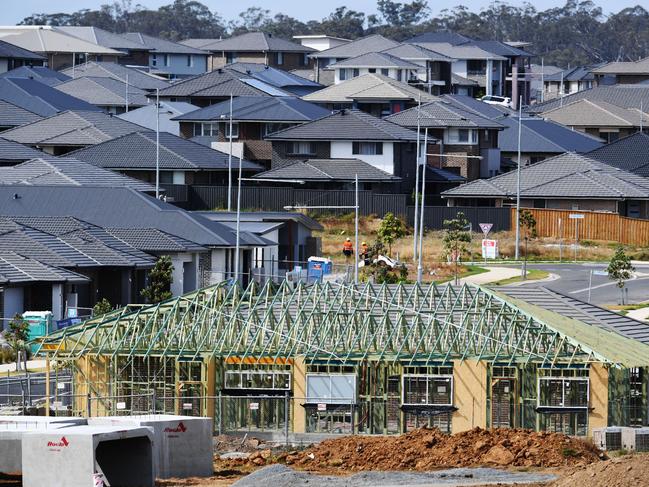 A new housing estate is seen at Oran Park in Sydney, Tuesday, October 17, 2017. (AAP Image/Brendan Esposito) NO ARCHIVING