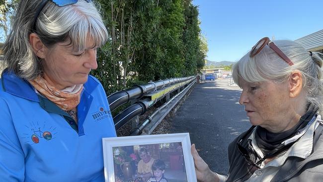 In 2022 Sue Helmke and AnneMarie Helmke look at a photo of Luke Azzopardi. Picture: Isaac McCarthy