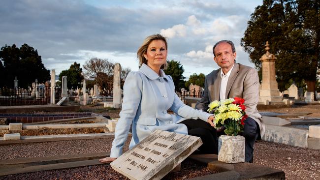 Rachel Egan, who is potentially the granddaughter of the Somerton Man, with husband and Adelaide Univeristy researcher, Derek Abbott, at the graveside of the unidentified man, West Tce Cemetery. Picture: Matt Turner