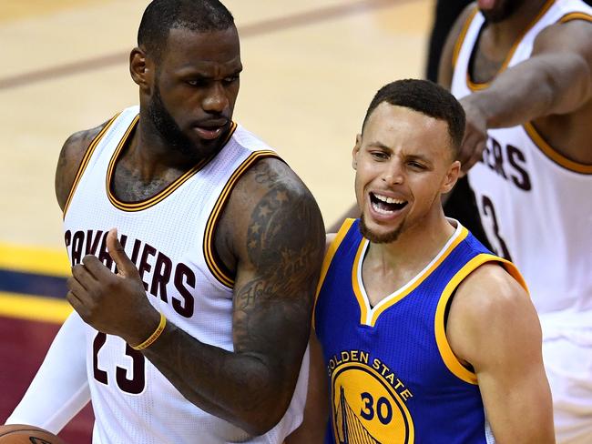 Lebron looking deals at curry