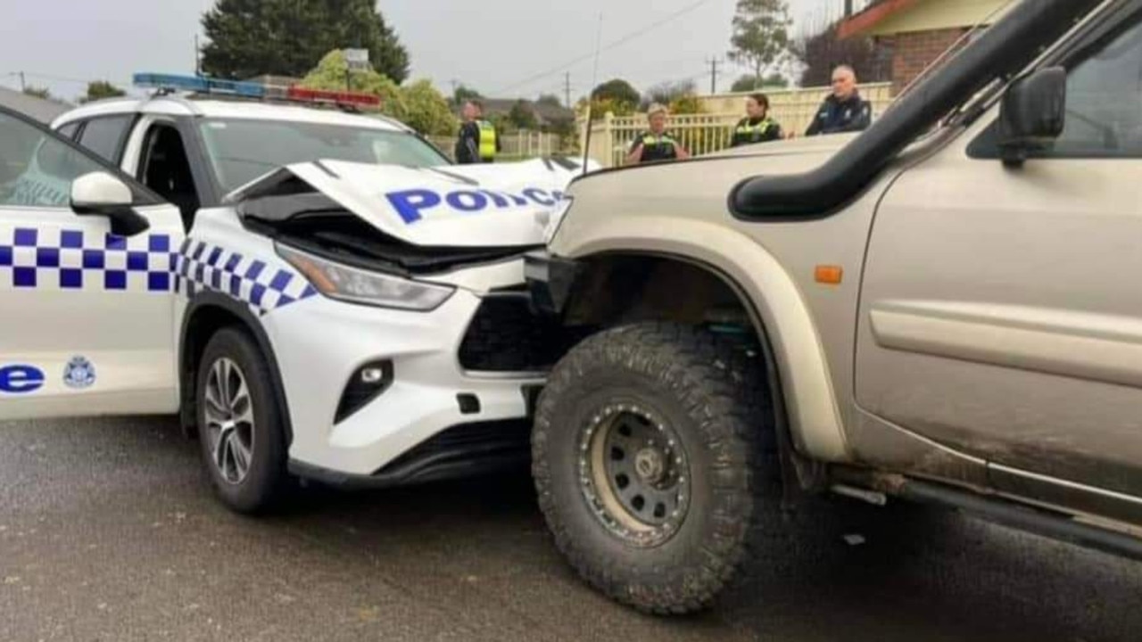 Allegedly Stolen Car Rammed Into Police Car In Bairnsdale Herald Sun 