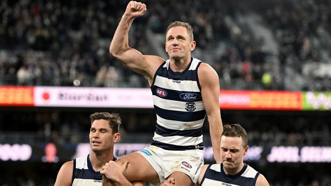 Joel Selwood is chaired off after his 350th game. Picture: Morgan Hancock/AFL Photos/via Getty Images