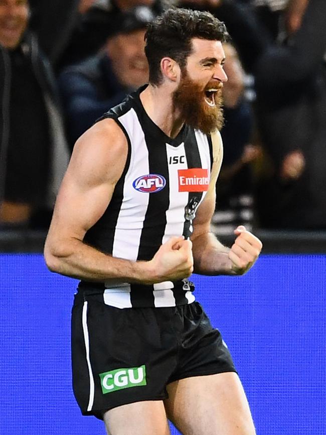 Tyson Goldsack celebrates Collingwood’s semi-final win.