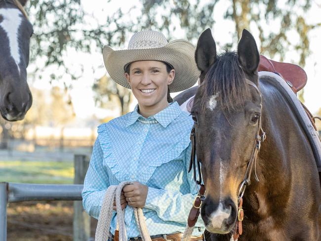 SHINE: Elle Moro fro Hilltop HorsemanshipHorse Trainer Elle MoroPICTURED: Horse Trainer Elle Moro with her horse Mobile BoomerangPicture: Zoe Phillips