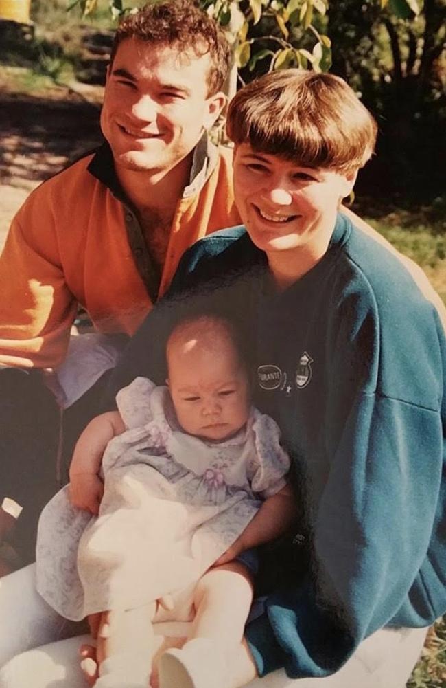 Jason Hetherington with his sister, Lindyl, and her daughter, Morgan. Picture: Supplied.