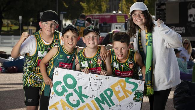 JackJumpers fans Jasper Harvey 11, Hamish Stokman 8, Felix Harvey 8, Cooper Chaffey 8 and Matilda Stokman 12 at PW1. Picture: Chris Kidd