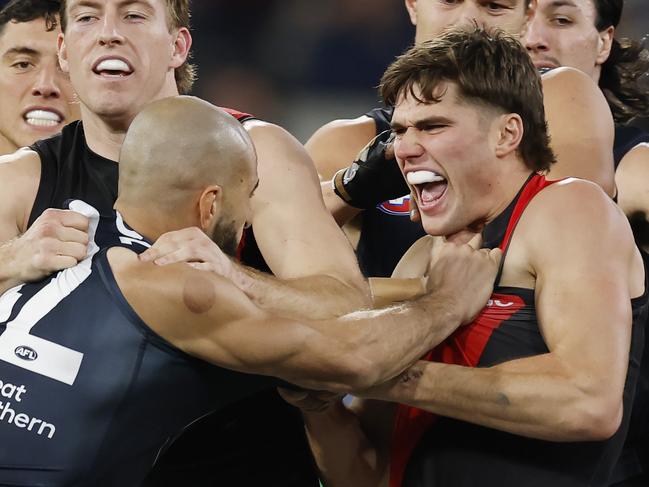NCA. MELBOURNE, AUSTRALIA. June 8th , 2025 . AFL Round 13. Carlton vs Essendon at the MCG .    Adam Saad remonstrates with Sam Durham after Durham collided with Adam Cerra during the 2nd qtr.     . Picture: Michael Klein