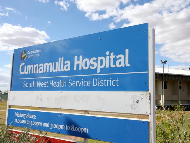 Health Minister Lawrence Springborg visiting the Cunnamulla Hospital.  Pic: Josh Woning.