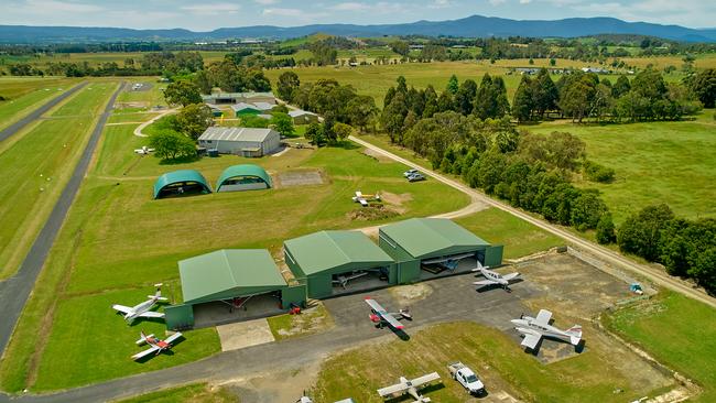 The Coldstream Airport was founded in 1962 by Jim Doake and Basil Carlisle.