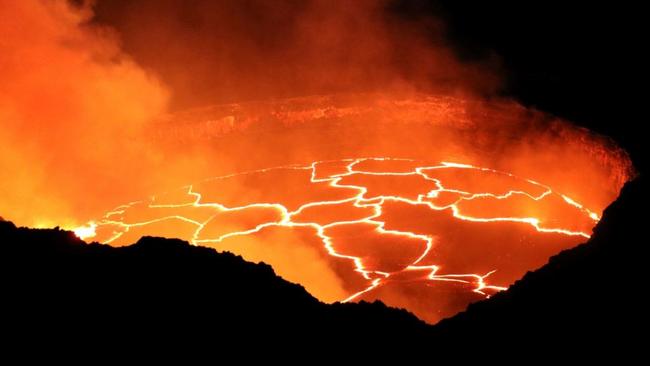 Carbon lake in the US: Massive lake of molten lava may contribute to ...