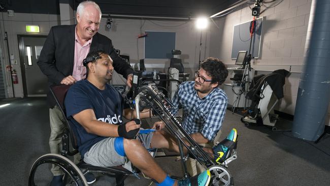 Dr Dinesh Palipana and Professor David Lloyd, left. Photographer: Michael Cranfield.