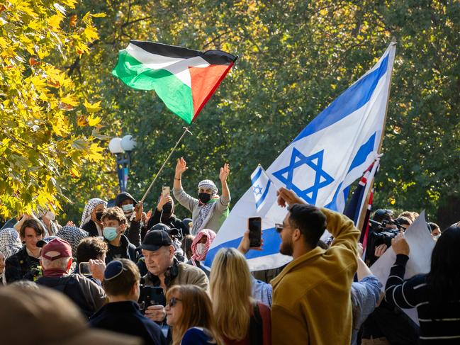 Jewish Israel supporters and pro-Palestine supports face off at Melbourne University. Picture: Jason Edwards