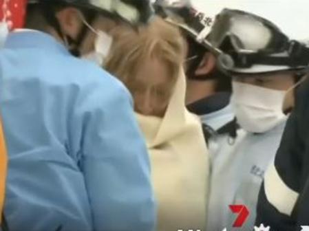 Aussie family rescued from snow cave
