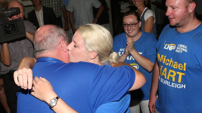 Michael Hart hugs daughter Jess after winning in Burleigh in 2015. Picture: Regi Varghese