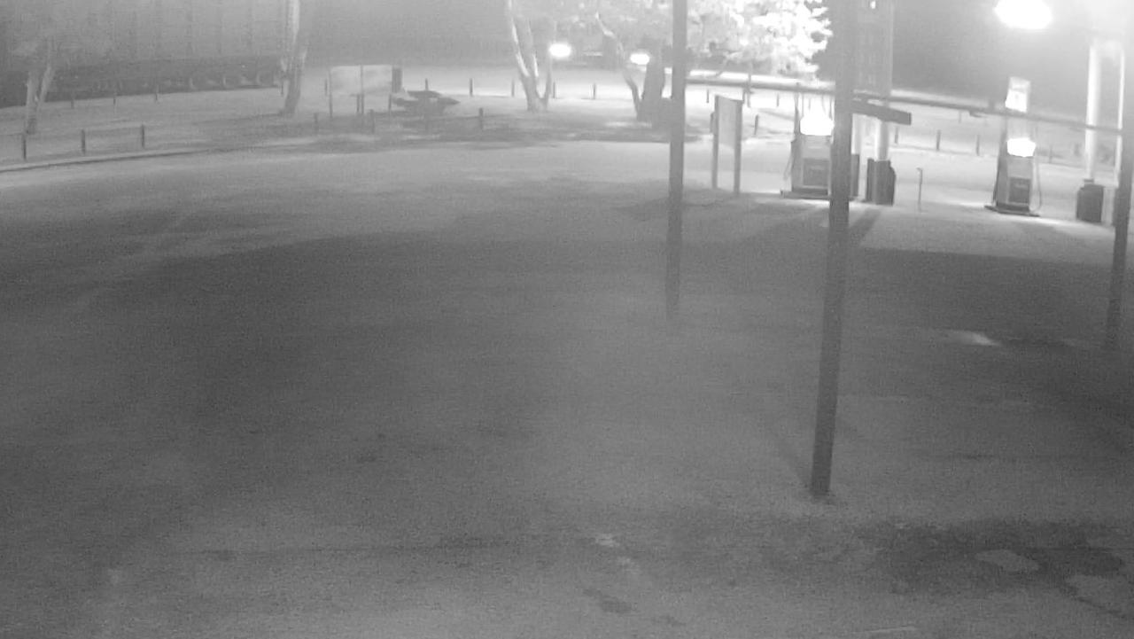 NT Police release images from the Timber Creek Hotel CCTV of two vehicles on Friday April 22 as part of an investigation into a fatal hit and run which claimed the life of a 19-year-old man.