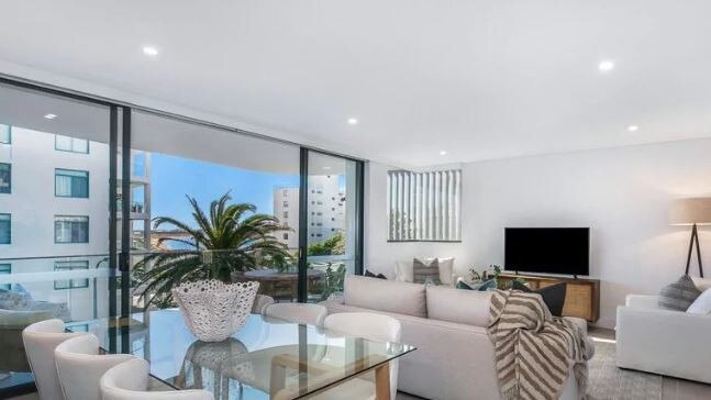 The luxury Cronulla apartment recently sold.