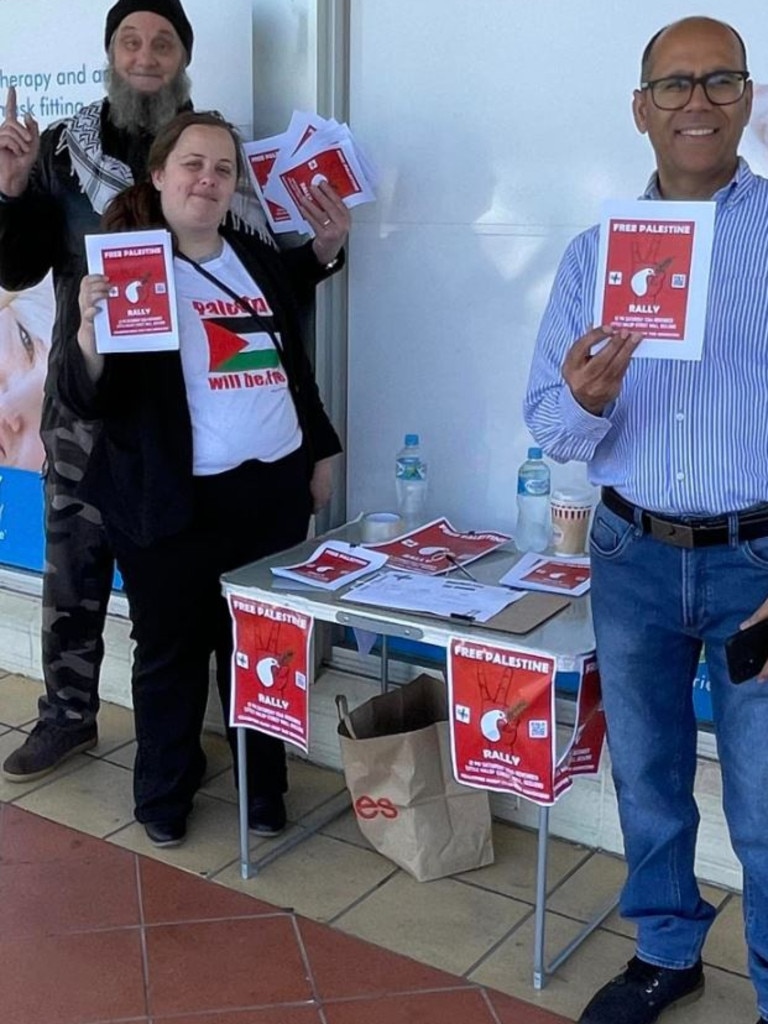 Geelong councillor Sarah Hathway handing out flyers for a pro-Palestinian rally in Geelong.