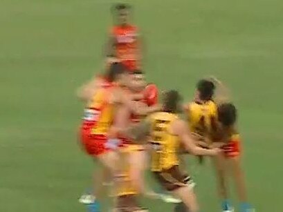 Sean Lemmens was banned for this incident.