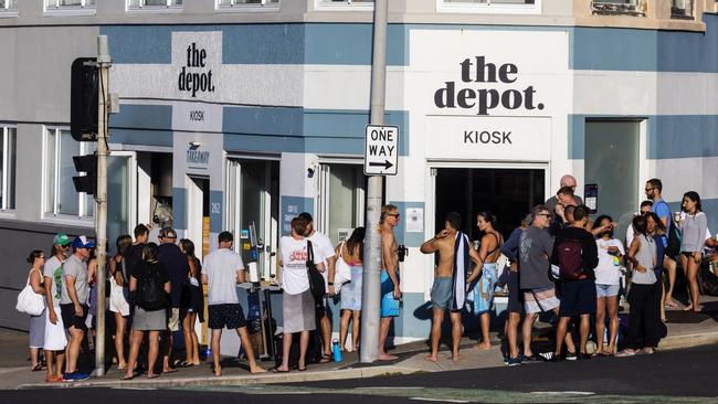 Crowds at cafes in Sydney on the first day of restrictions easing. Picture: Jenny Evans/Getty Images