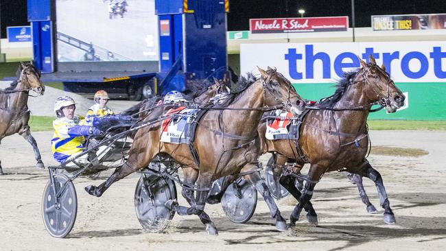 Victoria Derby winner Petracca (no.10). Picture: Stuart McCormick