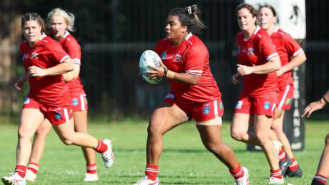 Viena Tinao of the Illawarra Steelers NSW Women's Premiership side. Photo: Denis Ivaneza