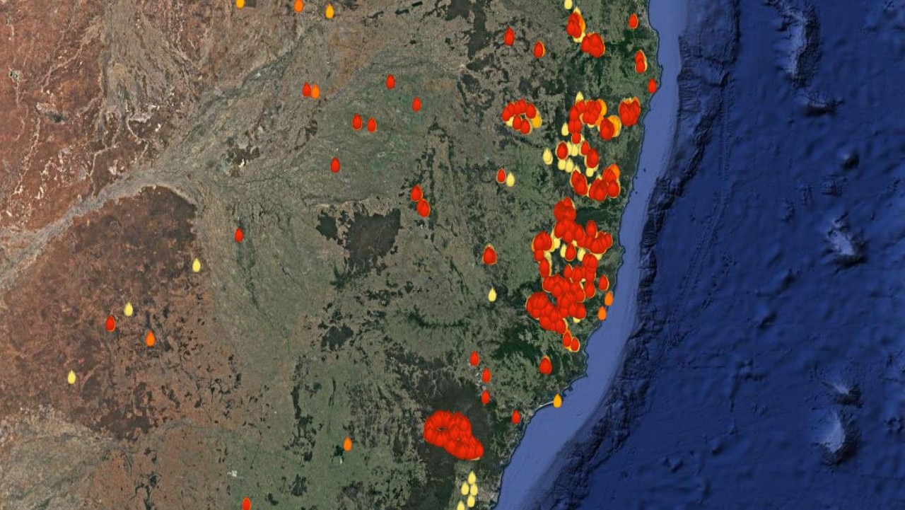 Mapping showing fires burning across the east coast of Australia. Picture: Myfirewatch