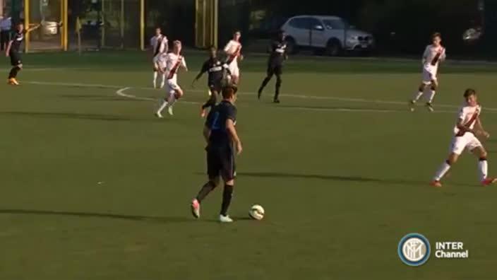 Reno Piscopo shows off his skills for Inter Milan's youth side