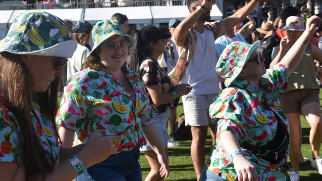 Taylah, Jess and Breanna at the 2022 Caloundra Music Festival. Photo: Elizabeth Neil