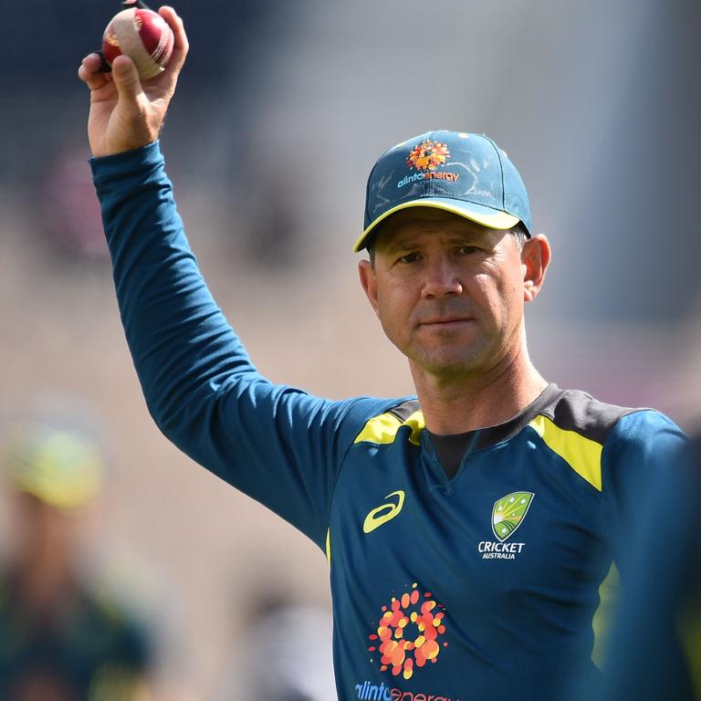 Australia's assistant coach Ricky Ponting (L) takes part in warm-up ahead of the 2019 Cricket World Cup warm up match between Australia and Sri Lanka at the Rose Bowl in Southampton, southern England, on May 27, 2019. (Photo by Glyn KIRK / AFP)