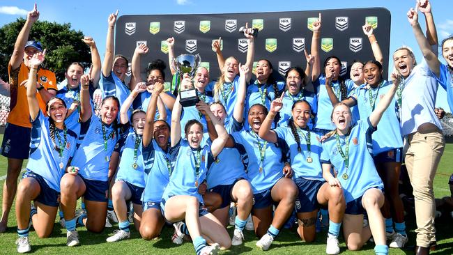 The Winning team NSWCHS QLD girls Vs NSWCHS ASSRL grand finals Friday July 7, 2023. Picture, John Gass