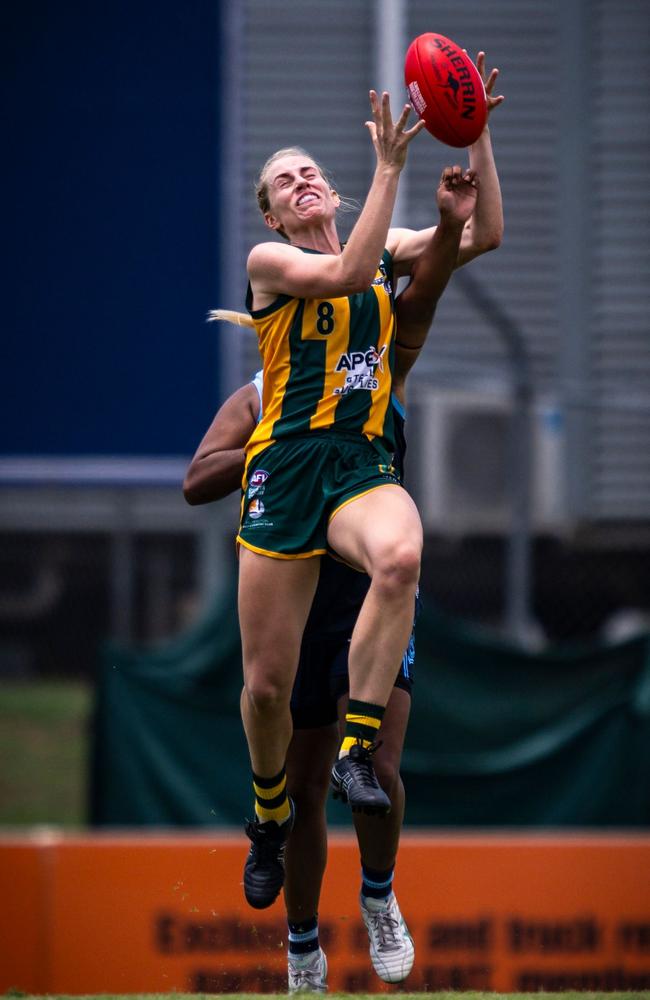 PINT Queenant Meg McGuiness (#8). Picture: AFLNT Media / Patch Clapp.