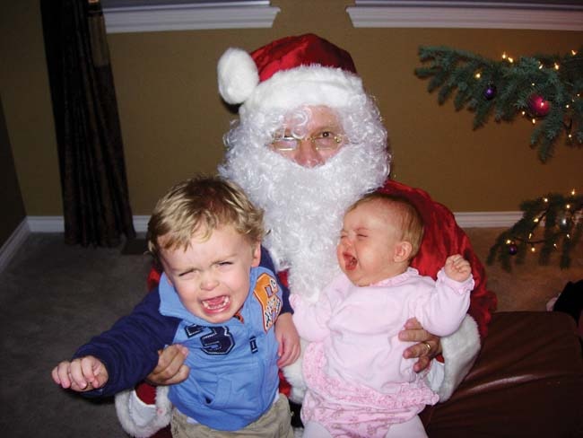 Adorable photographs of children scared by Santa | news.com.au ...