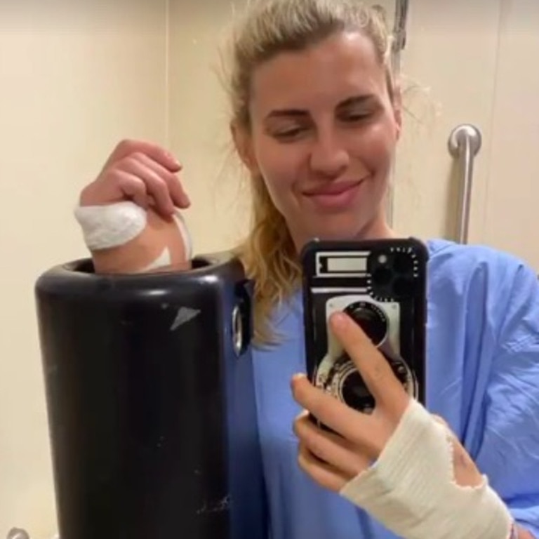 The personal trainer had been experiencing pain in her wrists for months. Picture: Instagram.