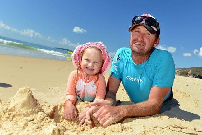 EASTER HOLIDAYS RAINBOW BEACH: Emilie and Bob Dwine from Gympie. Photo Patrick Woods / The Gympie Times. Picture: Renee Pilcher