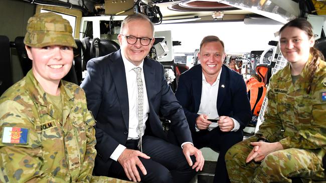 Prime Minister Anthony Albanese meets ADF personal at the Gold Coast Emergency Management Centre. Picture: NCA NewsWIRE / John Gass