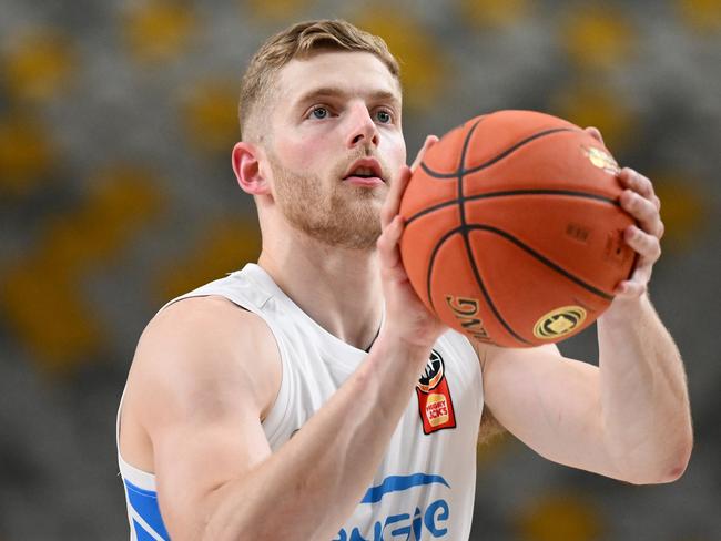 GOLD COAST, AUSTRALIA - SEPTEMBER 10: Jack White of United warms up prior to during the 2024 NBL Blitz match between Brisbane Bullets and Melbourne United at Gold Coast Sports and Leisure Centre on September 10, 2024 in Gold Coast, Australia. (Photo by Matt Roberts/Getty Images)